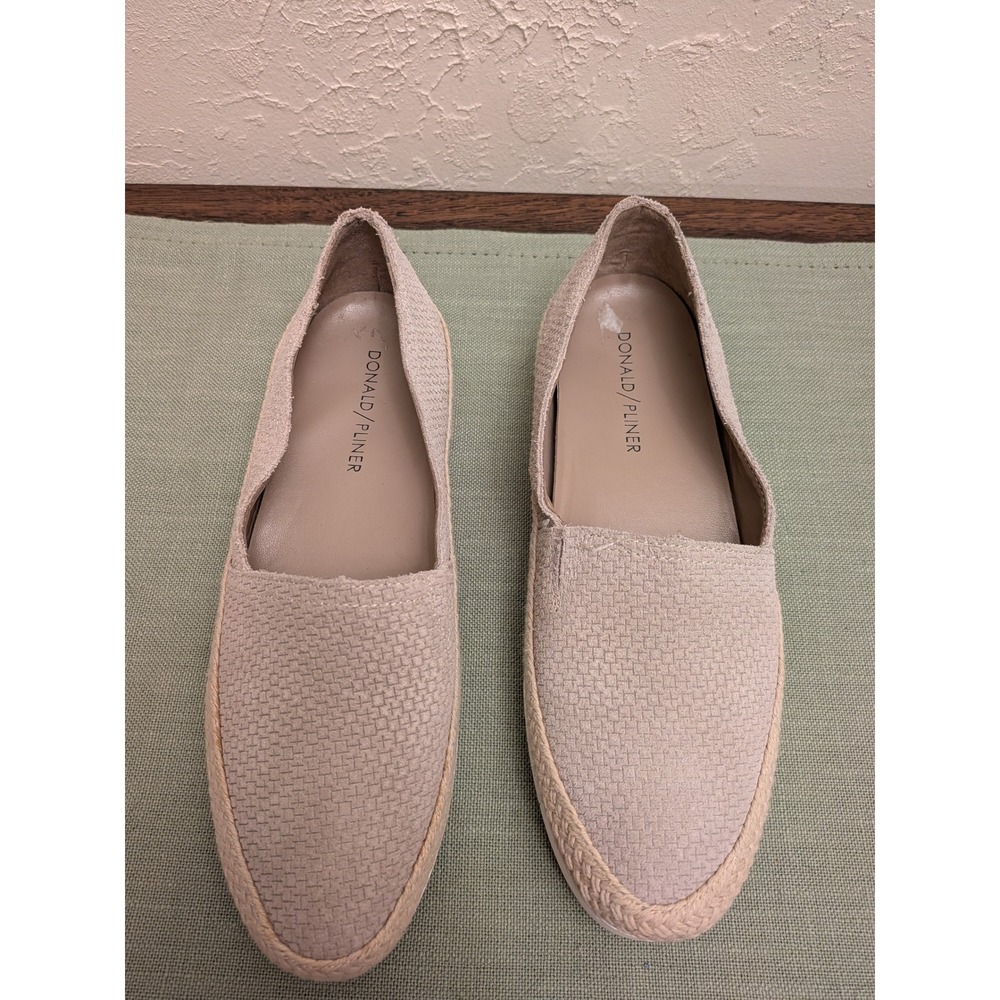 Donald Pliner Women's Beige Woven Espadrille Flats Slip On Shoes Size 6M